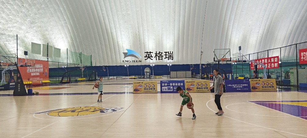 氣膜籃球館里的打球體驗，打造IP效應(yīng)
